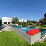 Villa Vinner - *