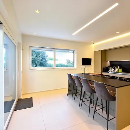 Vinner - Vila Monopoli